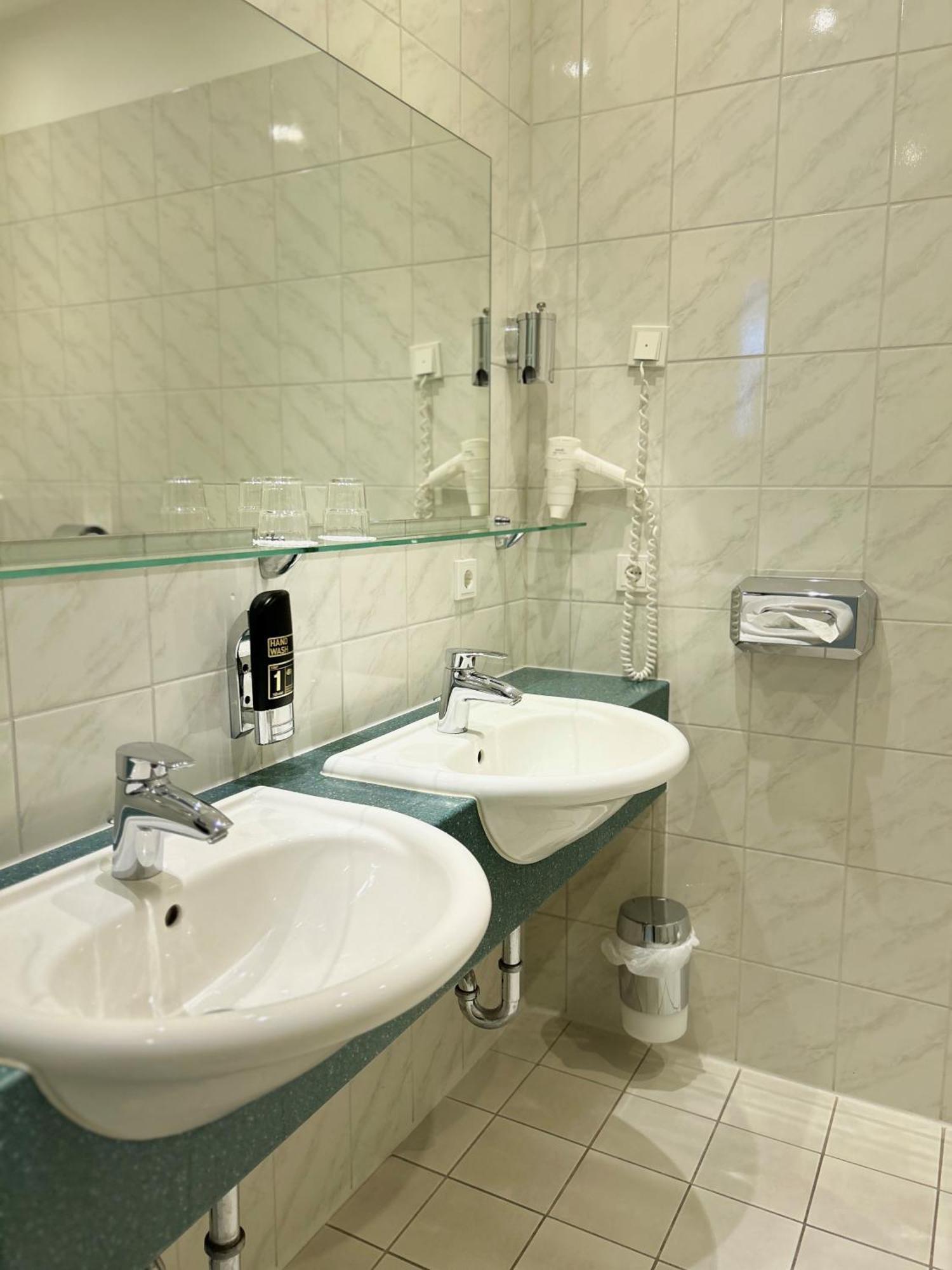 Sure Hotel By Best Western Wilhelmshaven City ווילהלמסהאבן מראה חיצוני תמונה